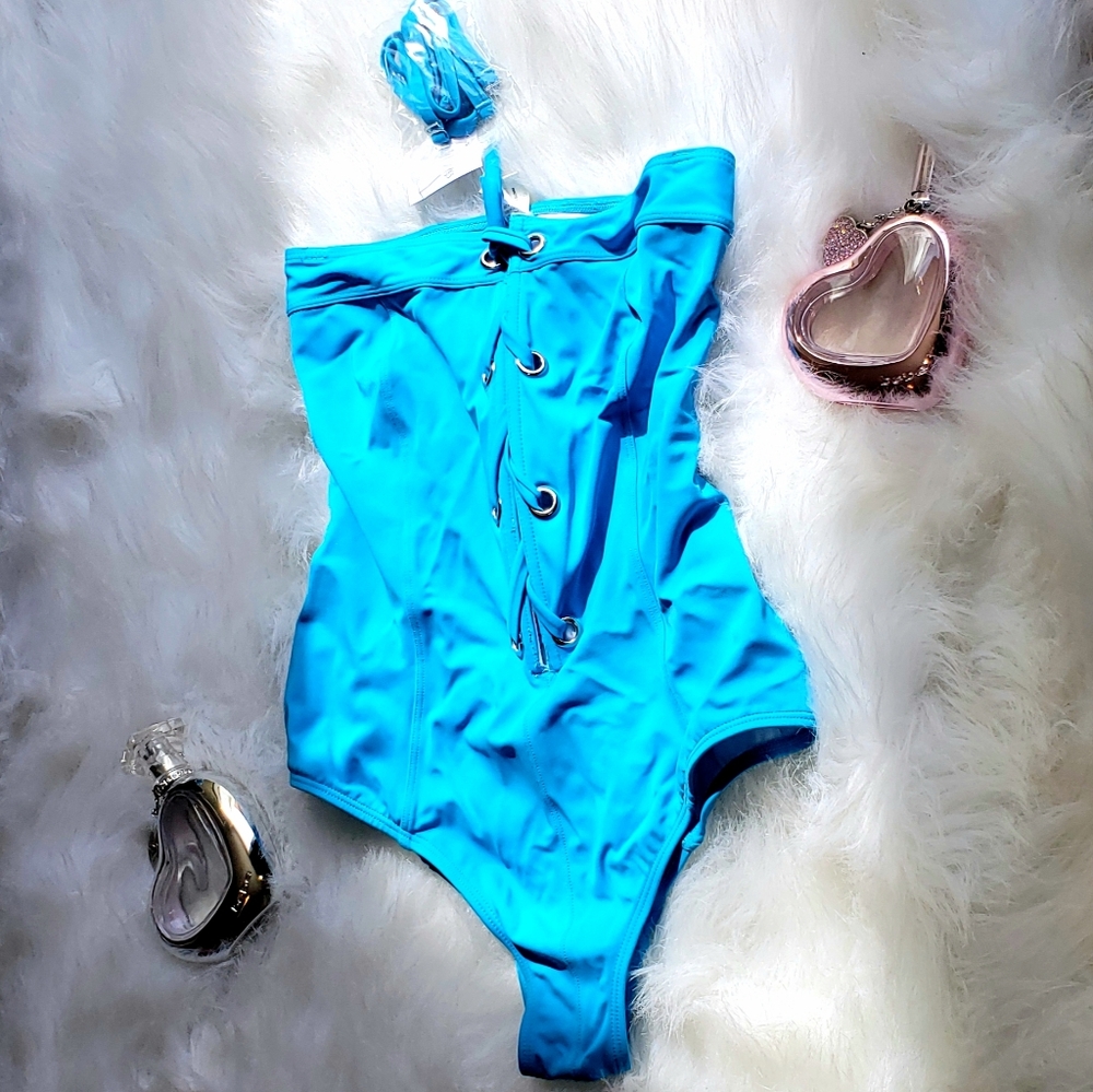 one piece Blue